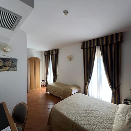 Hotel Bologna Firenze Eksteriør bilde